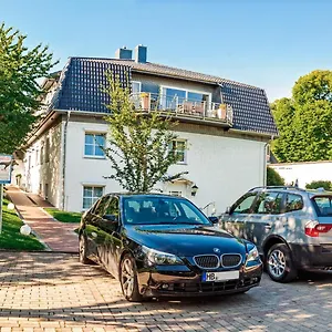 Zum Kuhhirten Hotel BRE